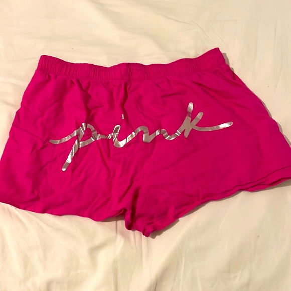 vs pj shorts - Picture 4 of 4